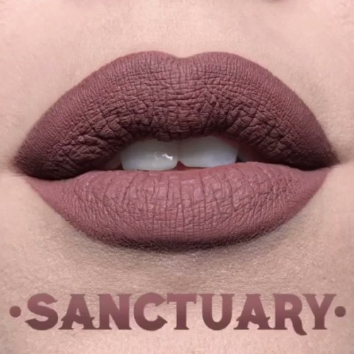 Ruj rezistent mat Kat von D Nuanta Sanctuary Travel Size