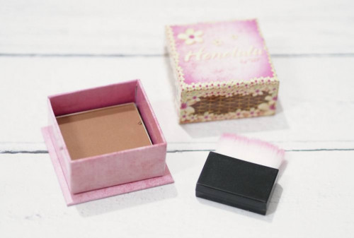 Pudra bronzanta W7 Honolulu Bronzing Powder