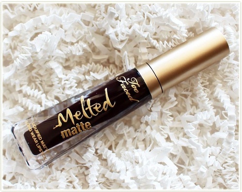 Ruj lichid mat Too Faced Melted Matte Nuanta Evil Twin