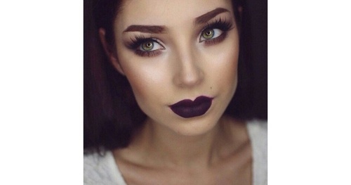 Ruj lichid mat Too Faced Melted Matte Nuanta Evil Twin