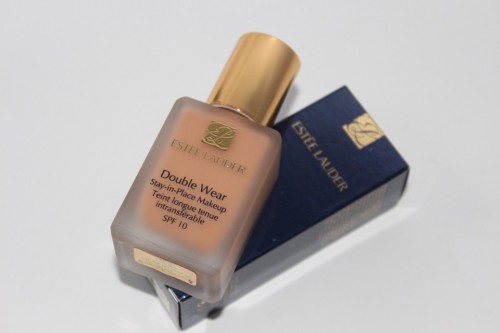 Fond de ten Estee Lauder Double Wear Stay in Place Nuanta 4C2 Auburn