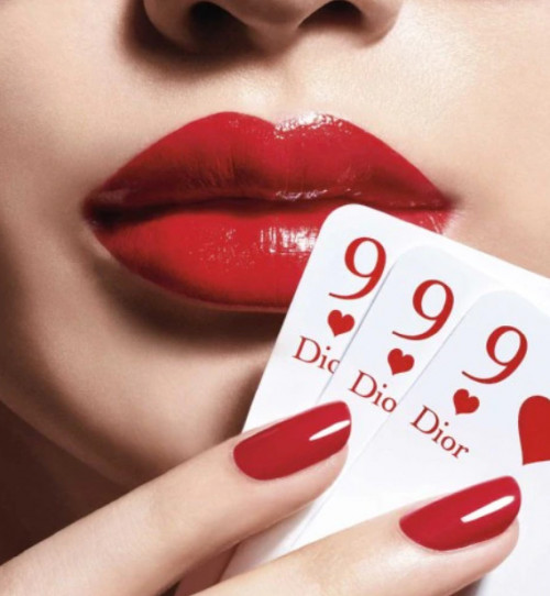 Ruj de buze Dior Rouge Dior Nuanta 999