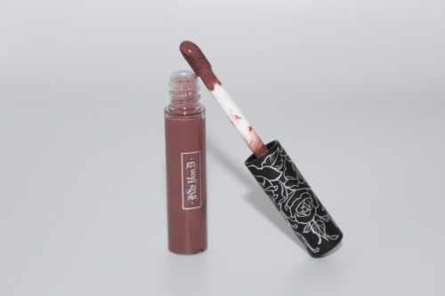 Ruj rezistent mat Kat von D Nuanta Sanctuary Travel Size