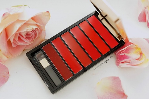 Paleta 6 rujuri Loreal Color Riche Lip Palette Varianta Red