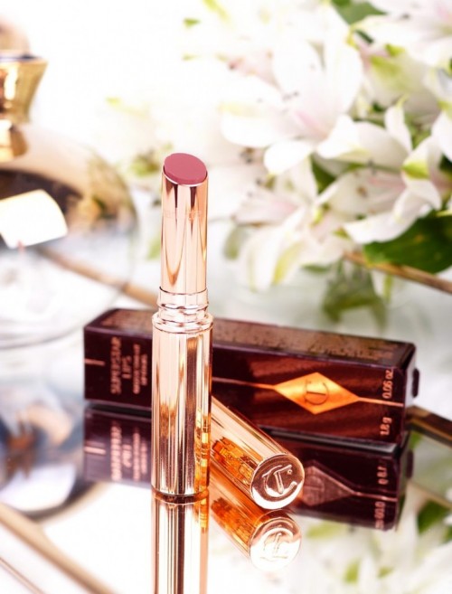 Ruj de buze glossy Charlotte Tilbury Superstar Lips Pillow Talk