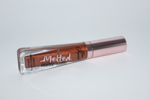 Ruj de buze lichid Too Faced Melted Matte-tallic Nuanta Give it to me