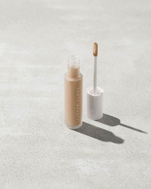 Anticearcan Fenty Beauty Pro Filtr Instant Retouch Concealer Nuanta 210