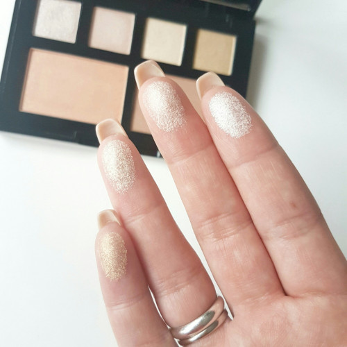 Paleta pudre iluminatoare W7 Glow For Glory