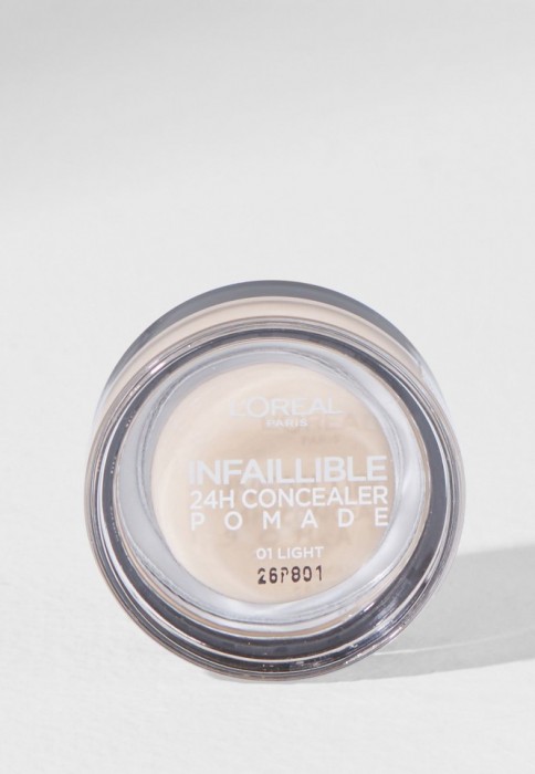 Corector Loreal Infaillible Concealer Pomade 24 H , 01 Light