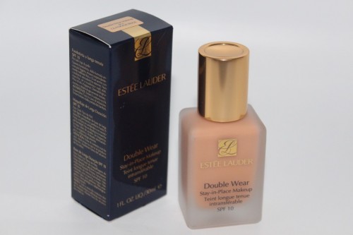 Fond de ten Estee Lauder Double Wear Stay in Place Nuanta 4C1 Outdoor Beige