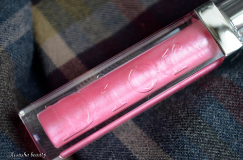 Luciu de buze pentru volum Dior Addict Ultra Gloss 453 Dolly Pink