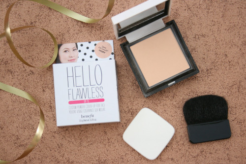 Pudra de fata transparenta Benefit Hello Flawless, Ivory