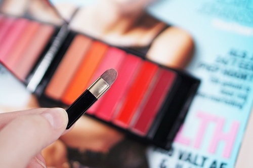 Paleta 6 rujuri Loreal Color Riche La Palette Glam Lips