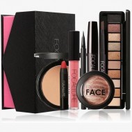 Pachet 9 produse cosmetice cadou Focallure OFERTA