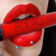 Ruj de buze lichid mat Focallure Ultra Chic Lips, Nuanta 01 Coquelicot