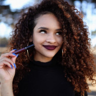 Ruj de buze rezistent la transfer Sephora Cream Lip Stain 99 Purple Red