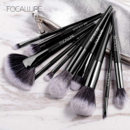 Set 10 pensule machiaj Focallure din par natural, borseta inclusa