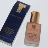 Fond de ten Estee Lauder Double Wear Stay in Place Nuanta 4C2 Auburn
