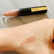Ruj de buze lichid Loreal Signature 301 Be Determined