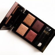 Trusa 4 farduri Tom Ford Eye Color Quad Nuanta 04 Honeymoon