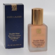 Fond de ten Estee Lauder Double Wear Stay in Place Nuanta 4C2 Auburn