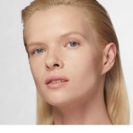 Fond de Ten Estee Lauder Double Wear Stay in Place Rezistent Nuanta 2C1 Pure Beige