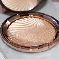 Pudra iluminatoare Estee Lauder Bronze Goddess