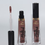 Ruj de buze lichid Too Faced Melted Latex Nuanta Strange Love