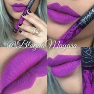 Ruj rezistent mat Kat von D Nuanta LUV