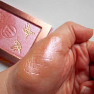 Fard de obraz iluminator, W7, Sweet Nectar Blush, 12 g