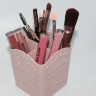 Suport pensule, organizator cosmetice