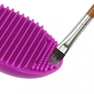 Brush Egg - Accesoriu din silicon pentru curatarea pensulelor de machiaj, Culoarea Mov