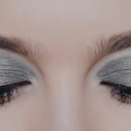 Fard de ochi lichid Loreal Infallible Eye Paint, Nuanta 203 Iconic Silver