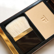 Pudra translucida de fixare a machiajului Tom Ford Translucent Finishing Powder