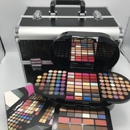 Pachet Cadoul Potrivit: Geanta depozitare cosmetice + trusa machiaj 130 farduri