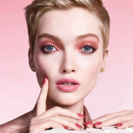 Paleta farduri de pleoape Dior 3 Couleurs Tri(o)blique Pure Glow, Nuanta 643 Pure Petals