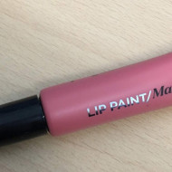 Ruj de buze lichid Loreal Lip Paint Matte, Nuanta 201 Hollywood Beige