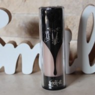 Fond de ten Kat Von D Lock It Nuanta 44 Light Cool