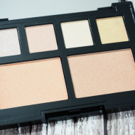 Paleta pudre iluminatoare W7 Glow For Glory