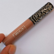 Ruj rezistent mat Mini Kat von D Nuanta Bow N Arrow