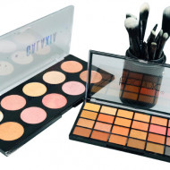 Set Machiaj Cadou Technic Heat Is On, 4 produse