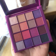 Paleta farduri de ochi Loreal Berry Much Love Mega Palette