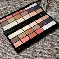 Paleta farduri de ochi Makeup Revolution I Heart Makeup Chocolate Vice