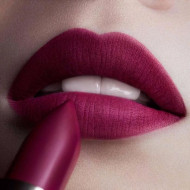 Ruj de buze Loreal Color Riche Matte, Nuanta 463 Plum Tuxedo