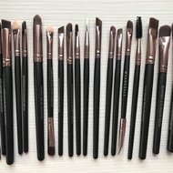 Set 20 pensule machiaj pentru fata si ochi