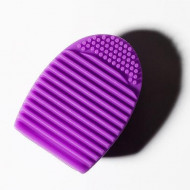 Brush Egg - Accesoriu din silicon pentru curatarea pensulelor de machiaj, Culoarea Mov