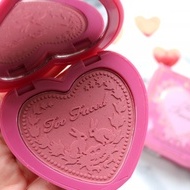 Fard de obraz Too Faced Love Flush Nuanta Your Love is King