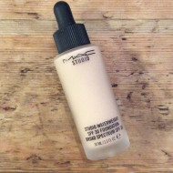Fond de ten MAC Studio Waterweight SPF30 Nuanta NW13