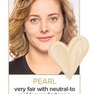 Fond de ten Too Faced Born This Way Nuanta Pearl