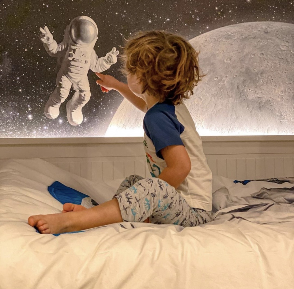 Tapet Little Astronaut